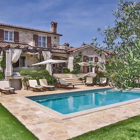 Holiday home Elizabet Bei Porec Mit Pool *