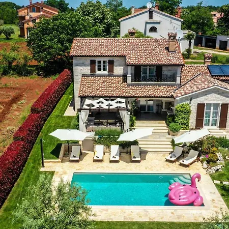 Dom wakacyjny Elizabet Bei Porec Mit Pool