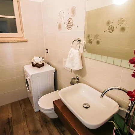 Elizabet Bei Porec Mit Pool Holiday home *